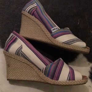 TOMS Wedges